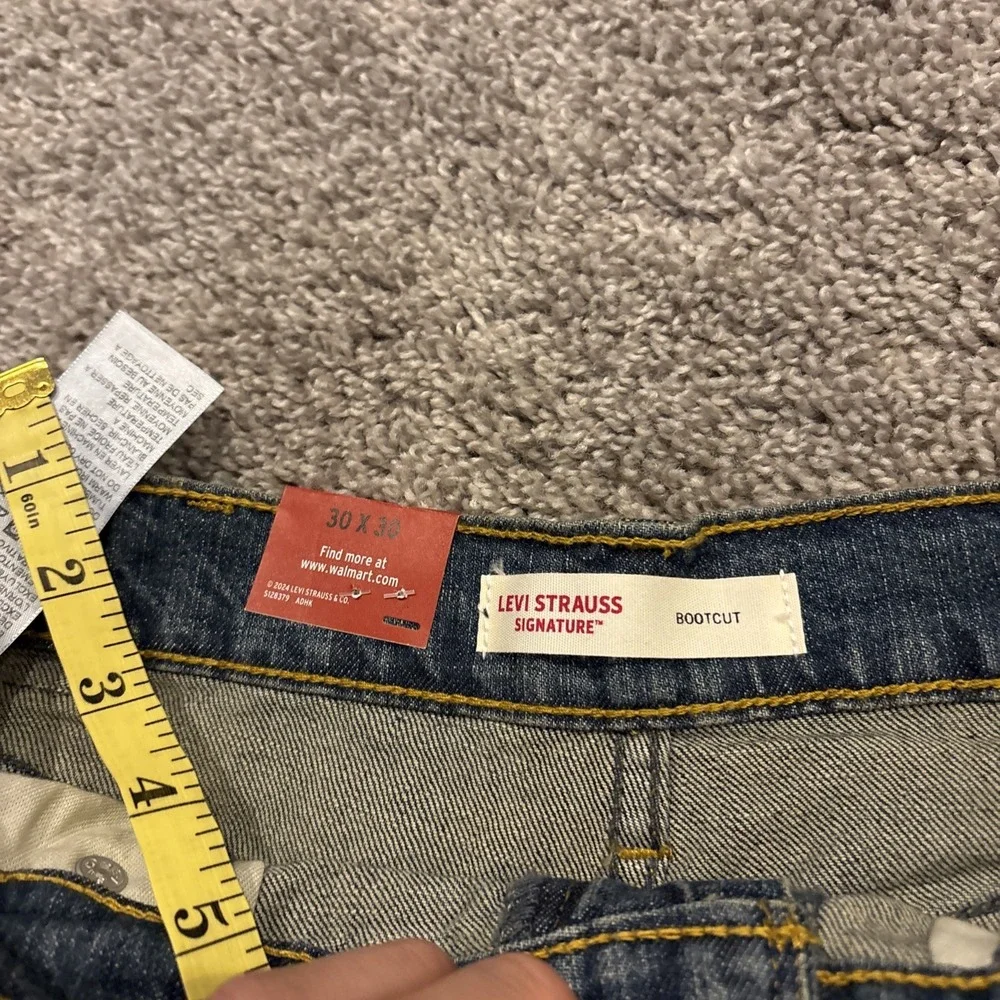 NEW Signature By Levi Strauss Blue Jeans Men's 30x30 Ultra Flex Bootcut Denim